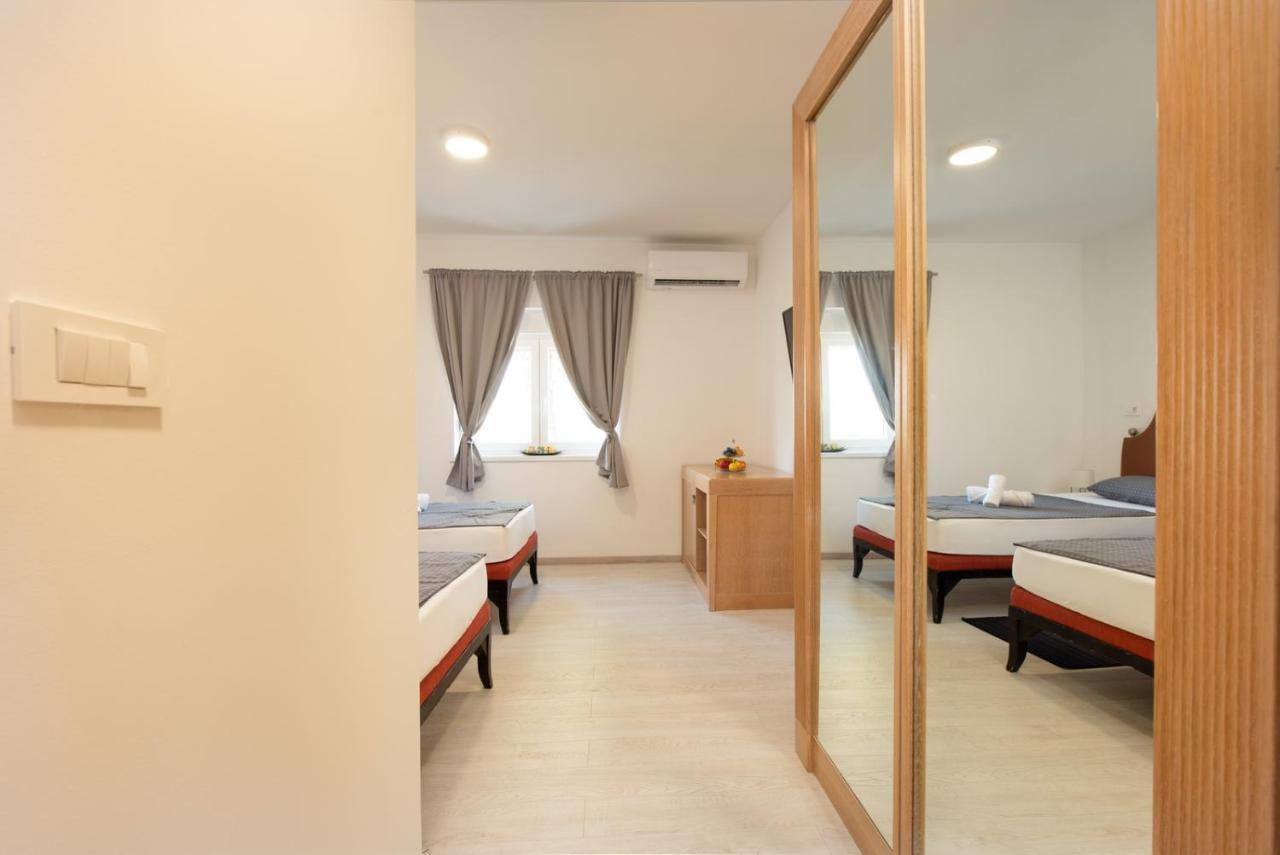 Hotel Potpićan Esterno foto
