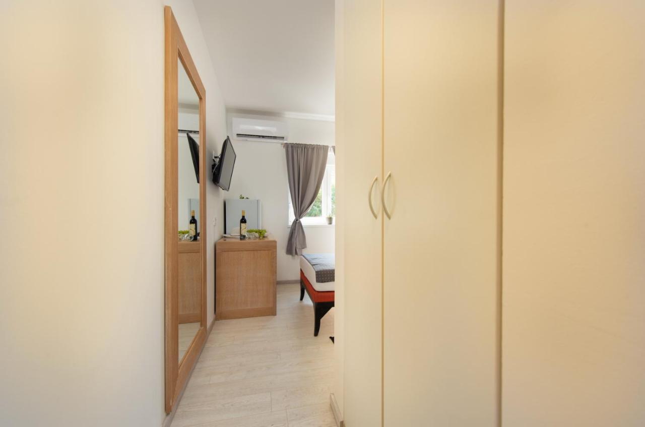 Hotel Potpićan Esterno foto