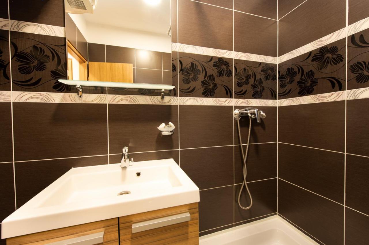Hotel Potpićan Esterno foto